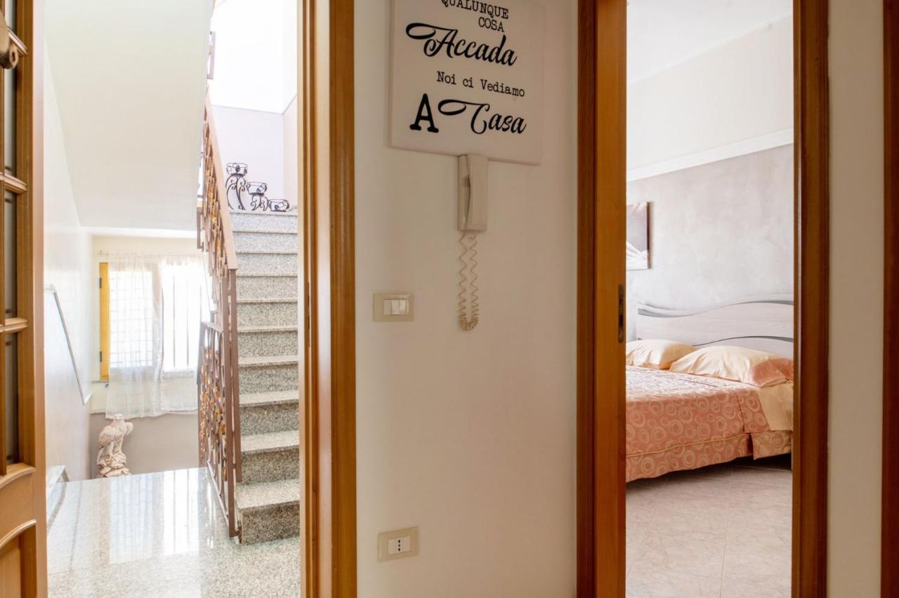 A Casa Tua Affitti Brevi Bed & Breakfast Noto Exterior foto